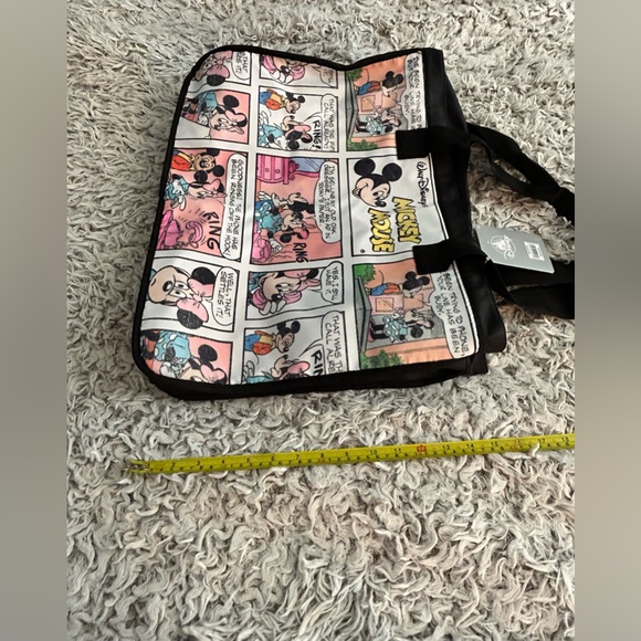 Disney Store Mickey Mouse Comic Strip Screen Art Oversize Tote Minnie Mouse NWT - Picture 9 of 10
